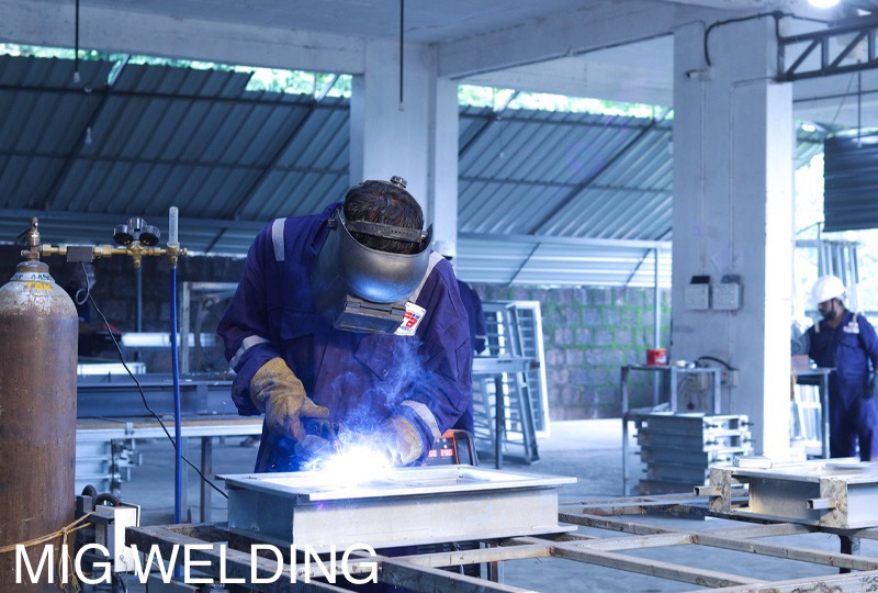 MIG WELDING